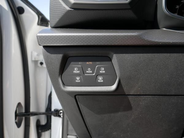 Seat Leon Road Edition 1.5 eTSI - KAMERA NAVI ACC LED *SN59*
