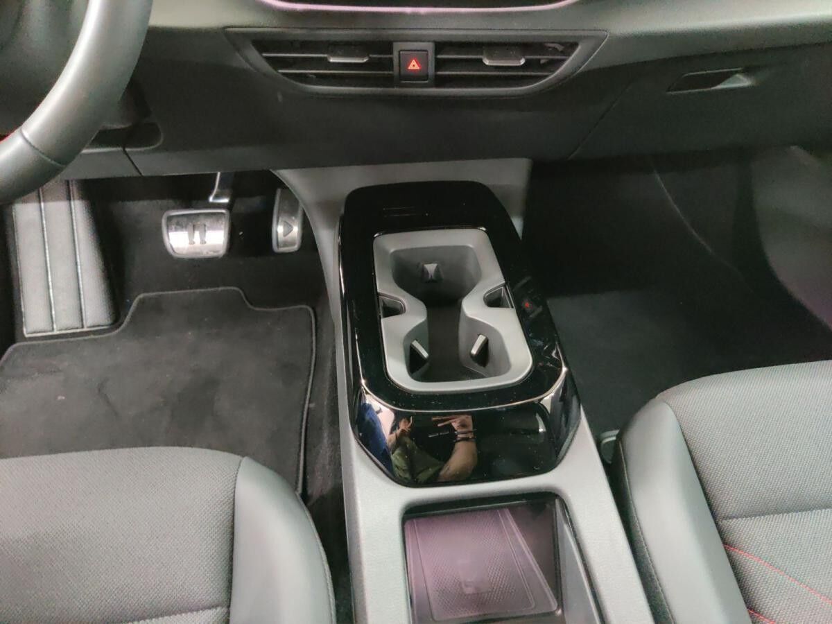 Volkswagen ID.4 GTX AHK/Matrix/HuD/Navi/RFK/Wärmepu/02.30Garantie