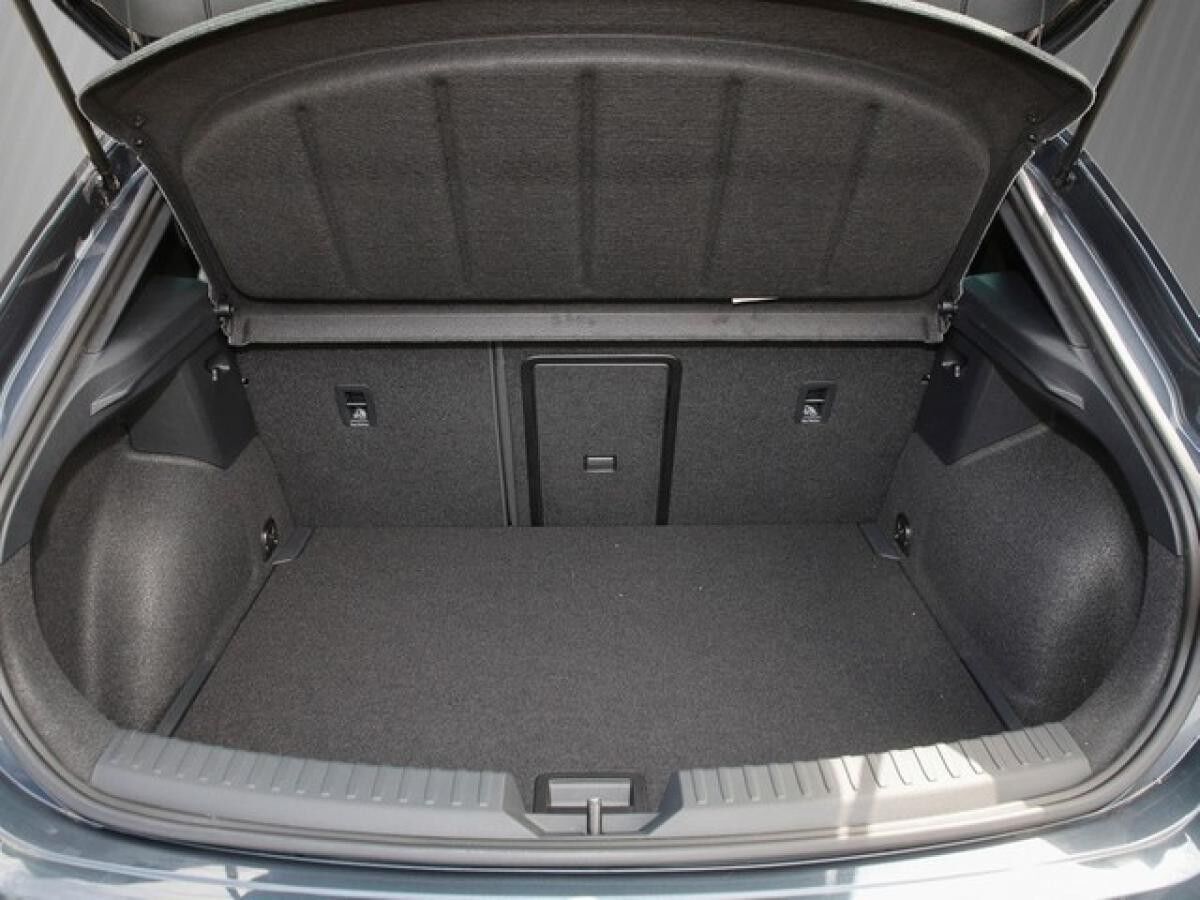 Seat Leon FR 2.0 TDI / 7-Gang-DSG SLD