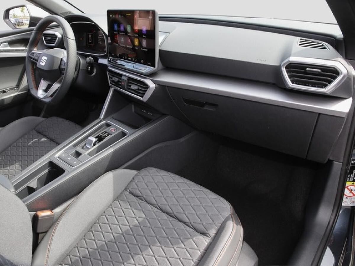 Seat Leon FR 2.0 TDI / 7-Gang-DSG SLD