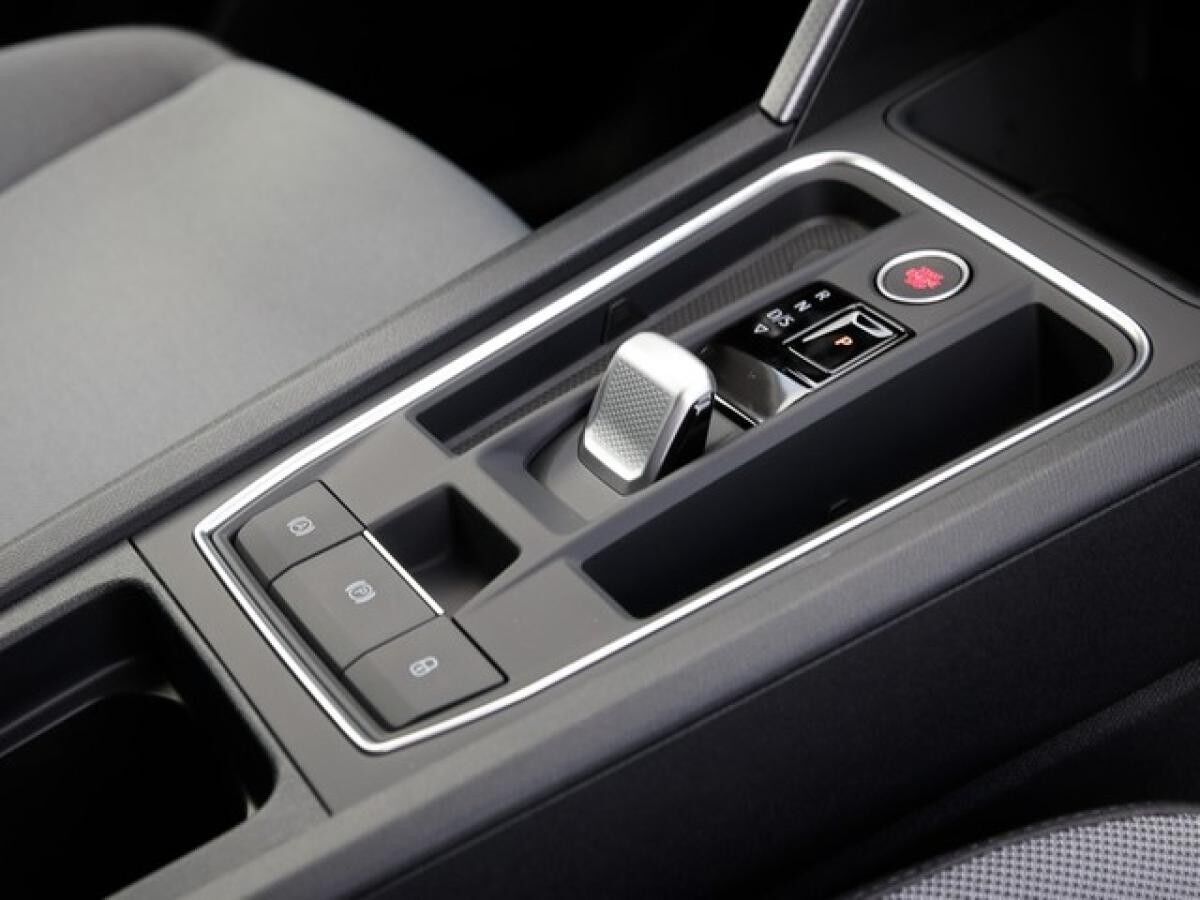 Seat Leon Style 2.0 TDI / 7-Gang-DSG SLD