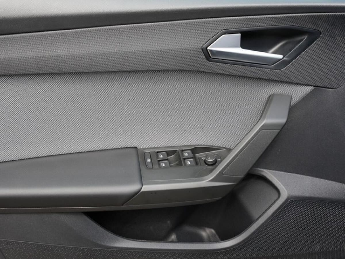 Seat Leon Style 2.0 TDI / 7-Gang-DSG SLD