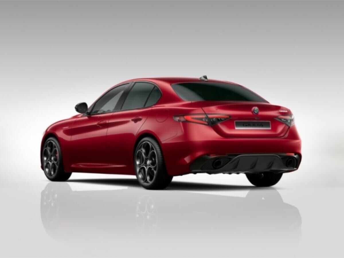 Alfa Romeo Giulia Veloce Q4 2.0 Turbo 280PS 16V AT8 Keyless Navi