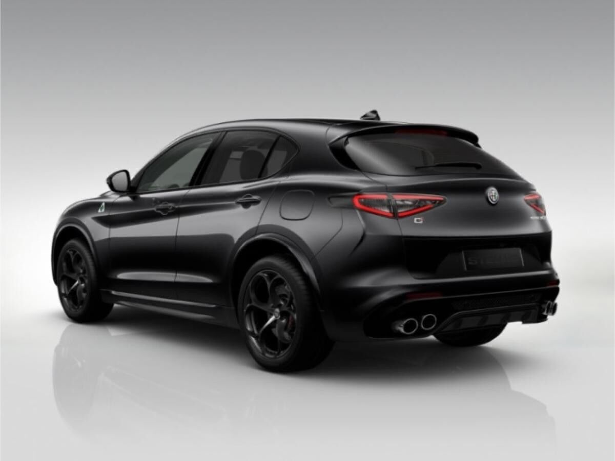 Alfa Romeo Stelvio Quadrifoglio Q4 2.9 V6 Bi-Turbo 520PS AT8 Navi **NUR FÜR GEWERBE**