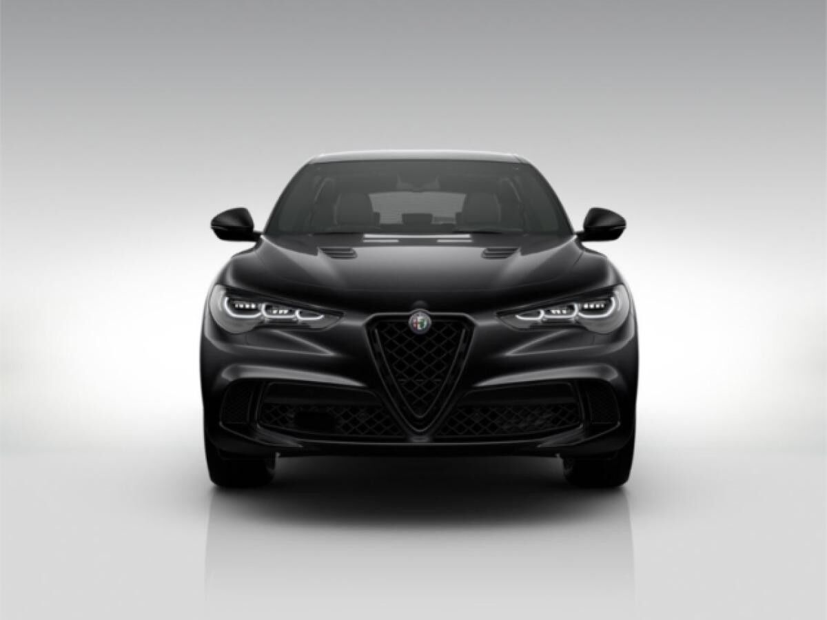 Alfa Romeo Stelvio Quadrifoglio Q4 2.9 V6 Bi-Turbo 520PS AT8 Navi