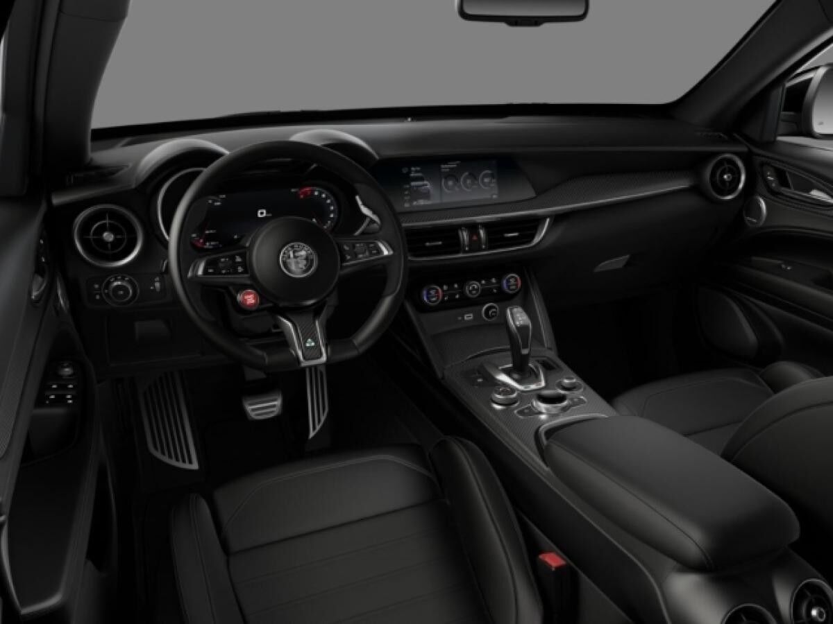 Alfa Romeo Stelvio Quadrifoglio Q4 2.9 V6 Bi-Turbo 520PS AT8 Navi