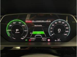 Audi Q8 e-tron 55 qu. advanced Matrix LM 21" Navi ACC