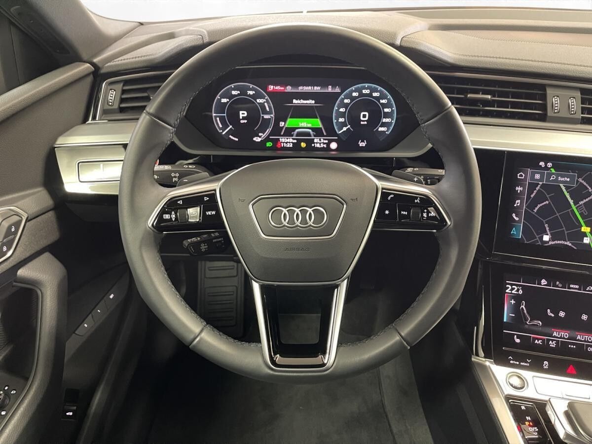 Audi Q8 e-tron 55 qu. advanced Matrix LM 21" Navi ACC