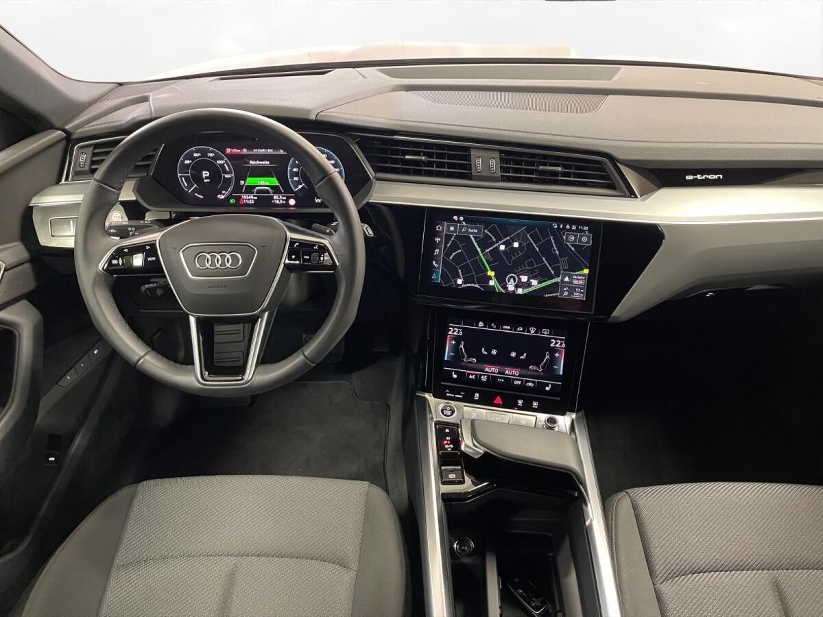 Audi Q8 e-tron 55 qu. advanced Matrix LM 21" Navi ACC