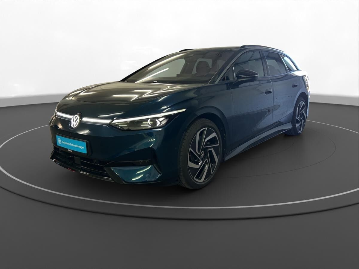 Volkswagen ID.7 Tourer Pro AHK Matrix LM 20" Navi ACC App-Connect