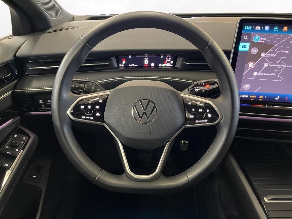 Volkswagen ID.7 Tourer Pro AHK Matrix LM 20" Navi ACC App-Connect