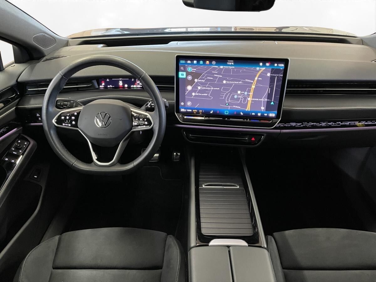 Volkswagen ID.7 Tourer Pro AHK Matrix LM 20" Navi ACC App-Connect