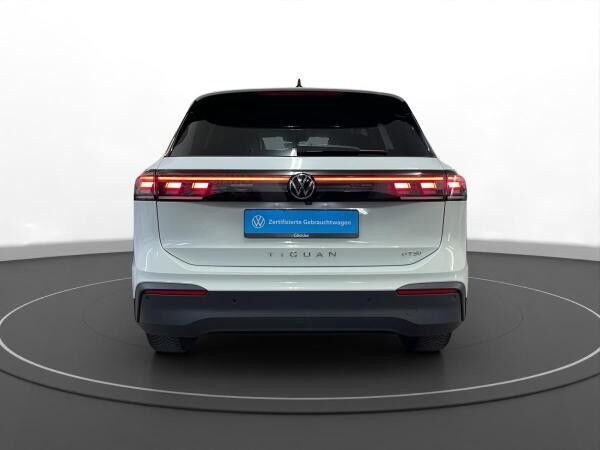 Volkswagen Tiguan 1.5 eTSI Life AHK LED LM 18" Navi PDC vo+hi ACC