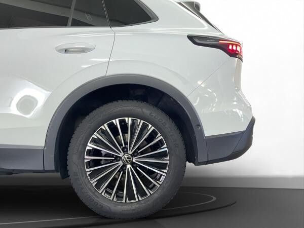 Volkswagen Tiguan 1.5 eTSI Life AHK LED LM 18" Navi PDC vo+hi ACC