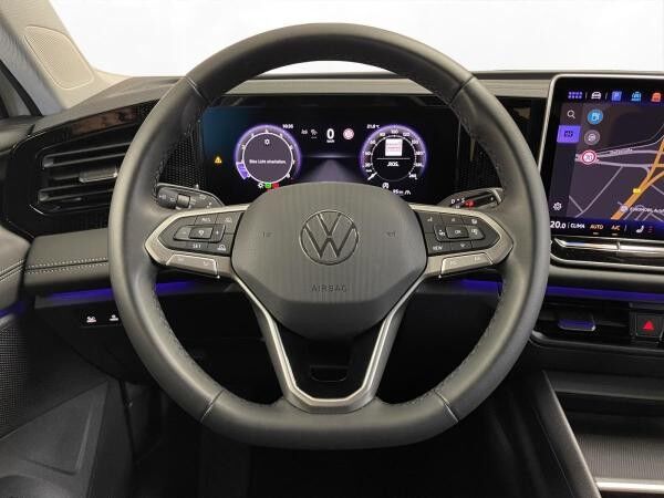 Volkswagen Tiguan 1.5 eTSI Life AHK LED LM 18" Navi PDC vo+hi ACC