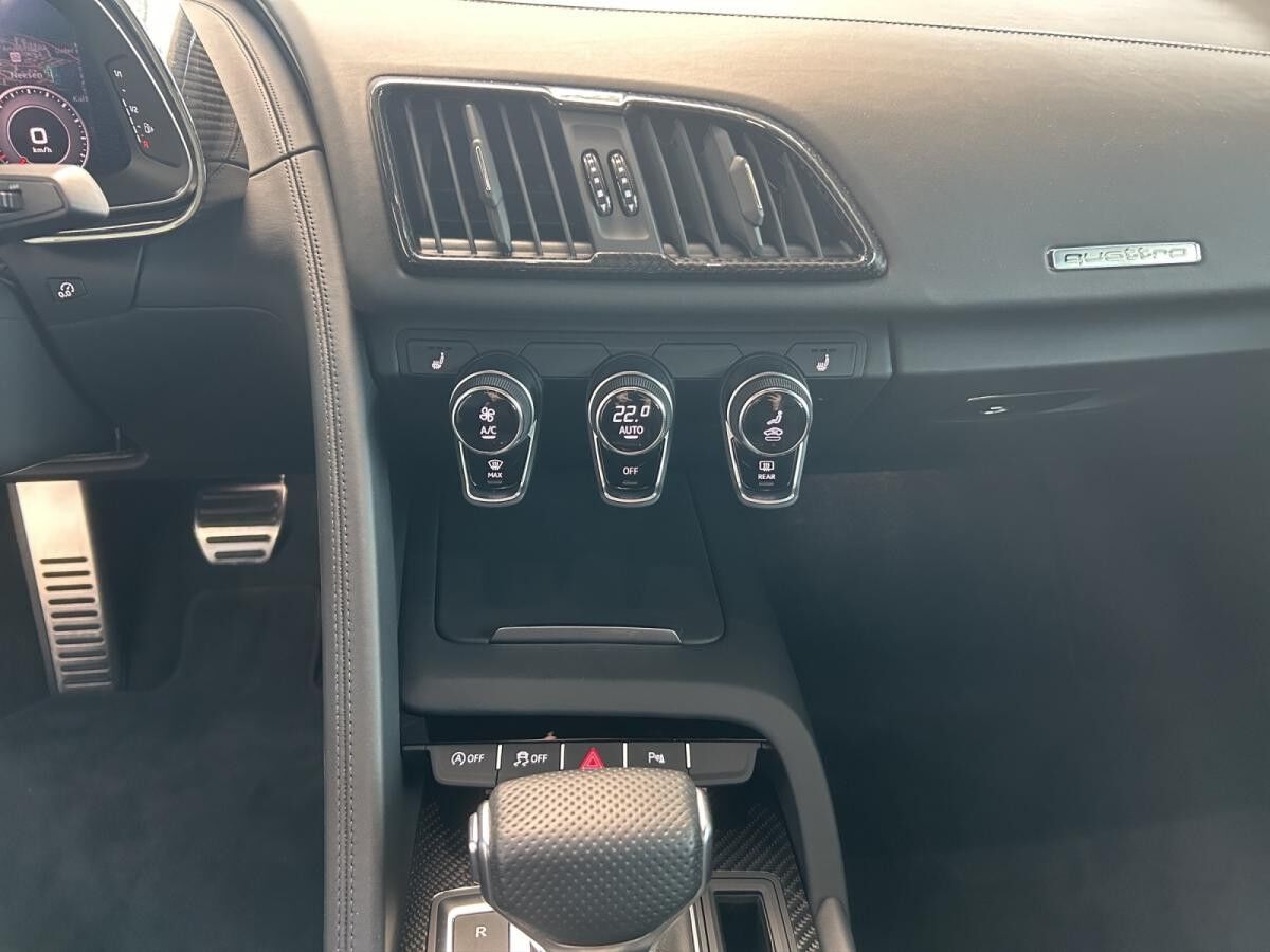 Audi R8 Spyder V10 performance qu. Keramik LM 20" Bronze