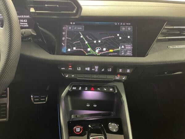 Audi S3 Lim. 2.0 TFSI Matrix-LED LM 19" Navi PDC vo+hi