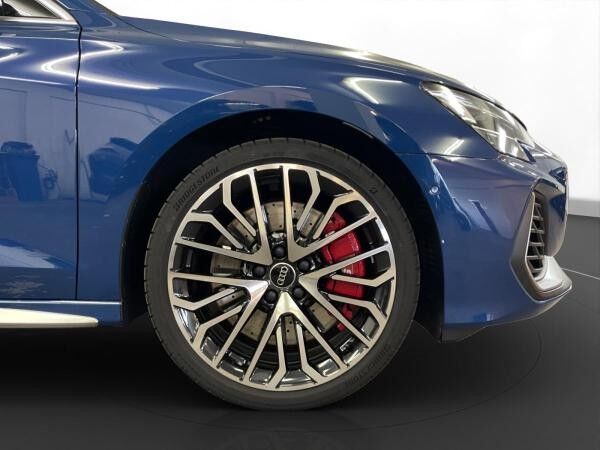 Audi S3 Lim. 2.0 TFSI Matrix-LED LM 19" Navi PDC vo+hi