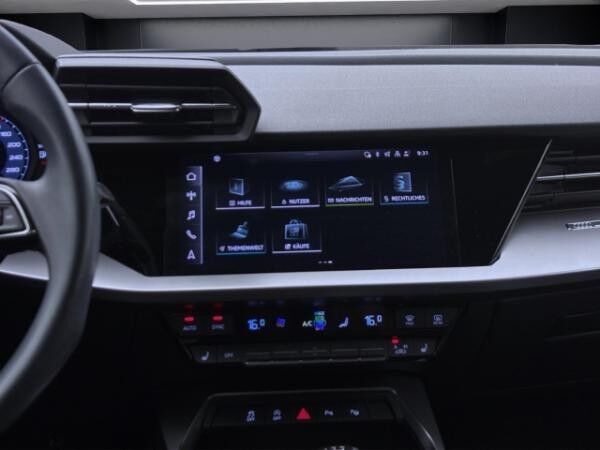 Audi A3 Sportback 30 TFSI ADVANCED SOUND GRA VIRTUAL LM17
