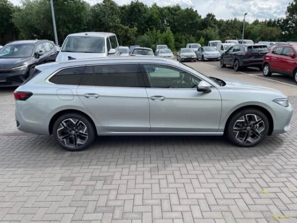 Volkswagen Passat Variant 1.5 TSI eHybrid 150 kW Business 🧑‍💼 ACC HUD RFK