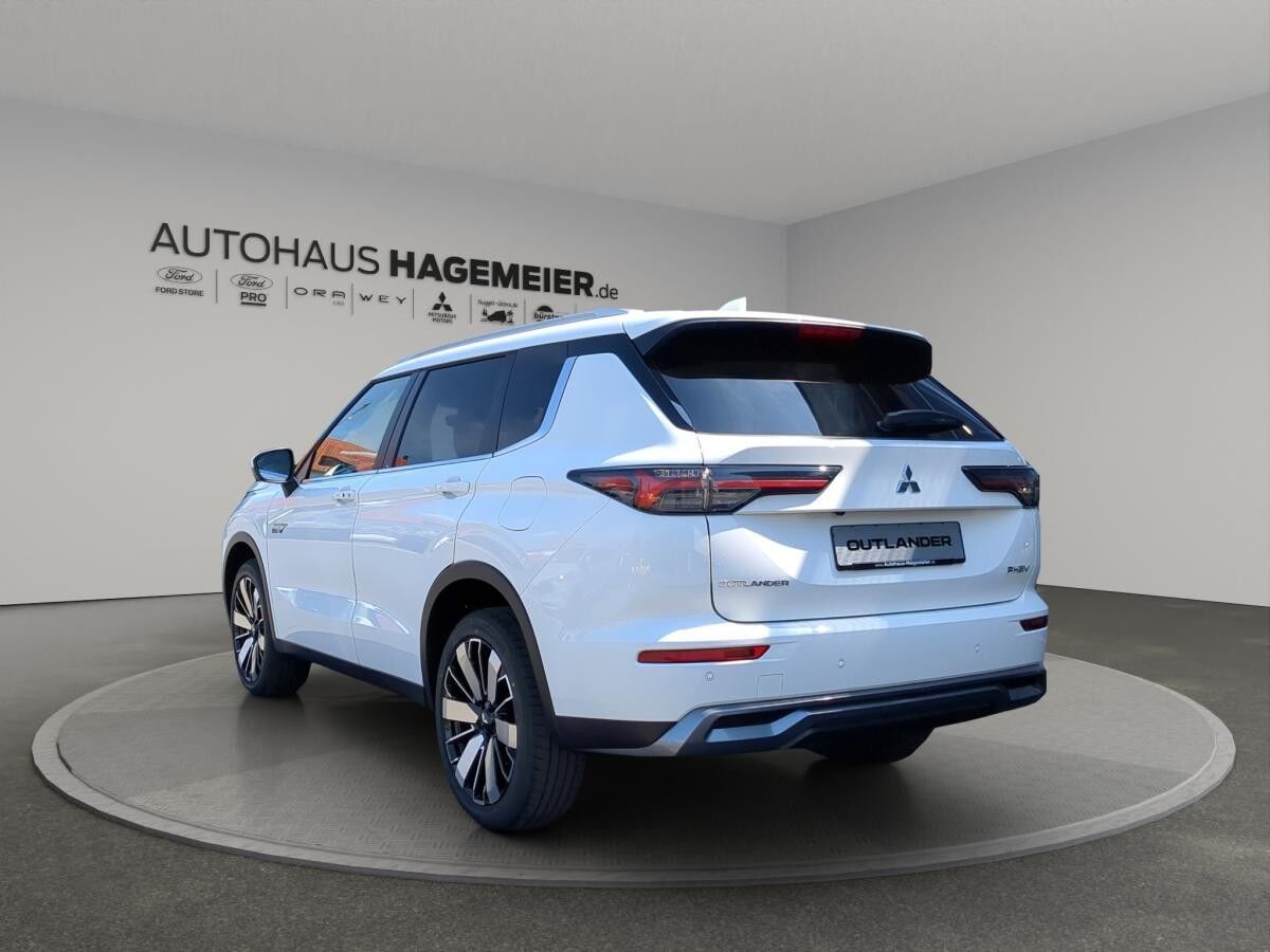 Mitsubishi Outlander Intro Edition 2.4 PHEV AWD