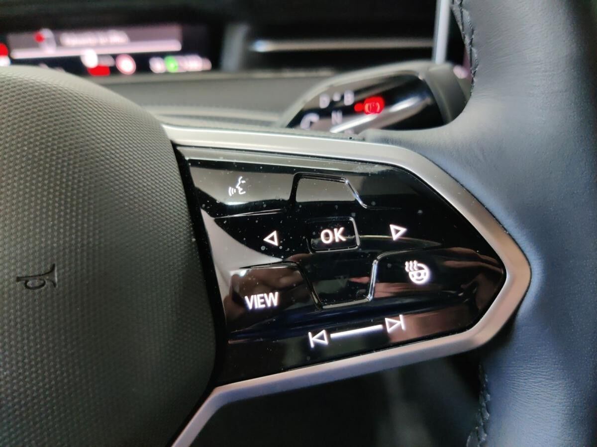 Volkswagen ID.7 Tourer Pro S h/AHK/Matrix/WäPu/01.30Garantie