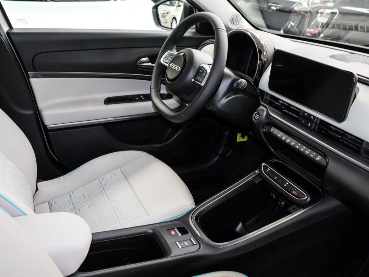 Fiat 600e La Prima 54 kWh