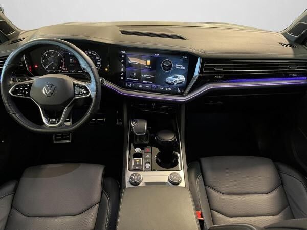Volkswagen Touareg 3.0 TDI R-Line, Navi, Leder, BlackStyle, IQ-Light, AHK, Dynaudio, Luft