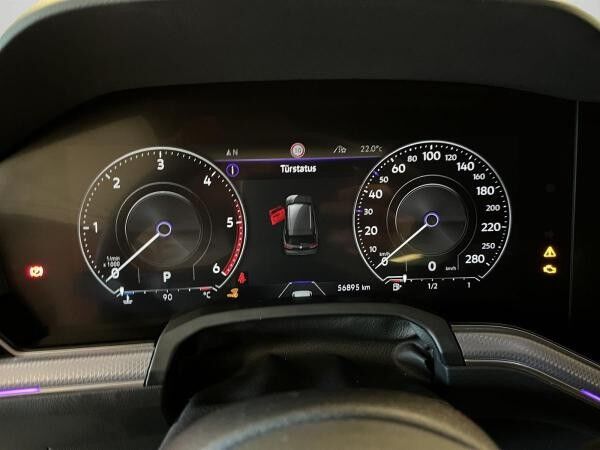 Volkswagen Touareg 3.0 TDI R-Line, Navi, Leder, BlackStyle, IQ-Light, AHK, Dynaudio, Luft