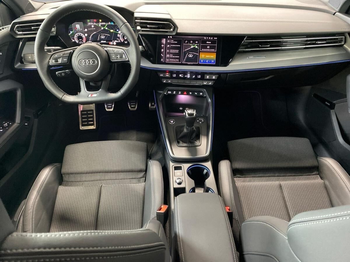 Audi A3 Sportback 35 TFSI S line *LED*AHK*HuD*Sonos*