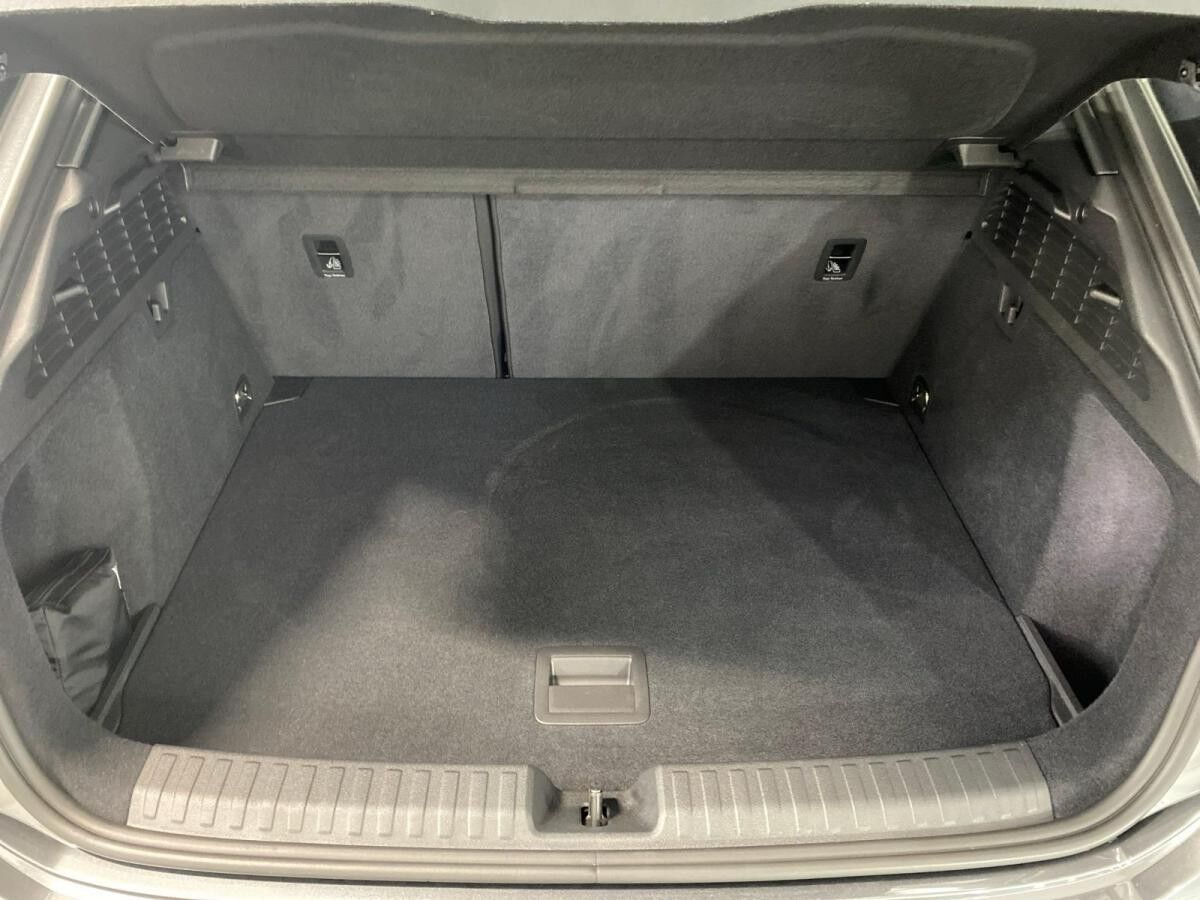 Audi A3 Sportback 35 TFSI S line *LED*AHK*HuD*Sonos*