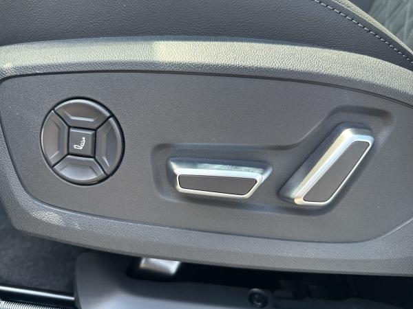 Audi e-tron Q6 Sportbackperformance Luft Matrix AHK