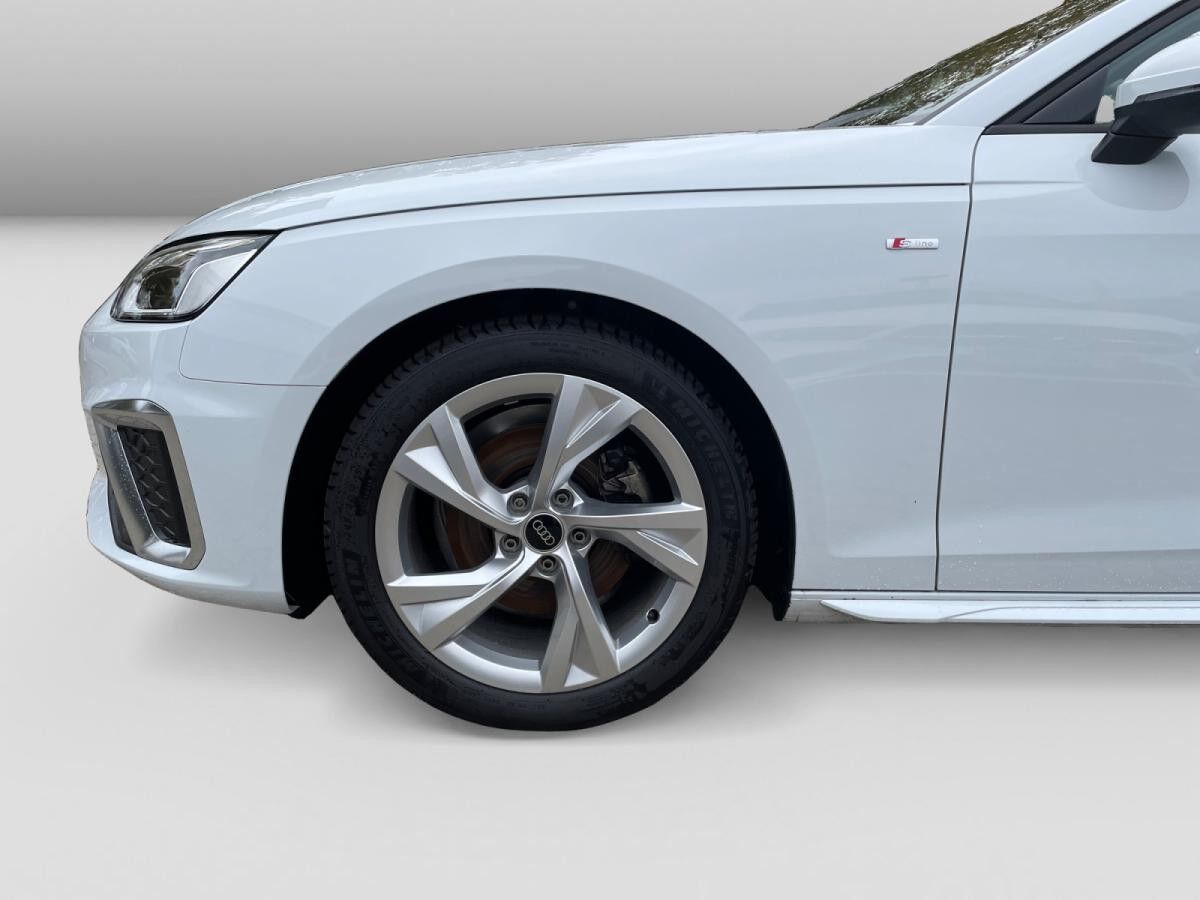 Audi A4 Avant 35 TFSI S tronic S line AHK Cam LED