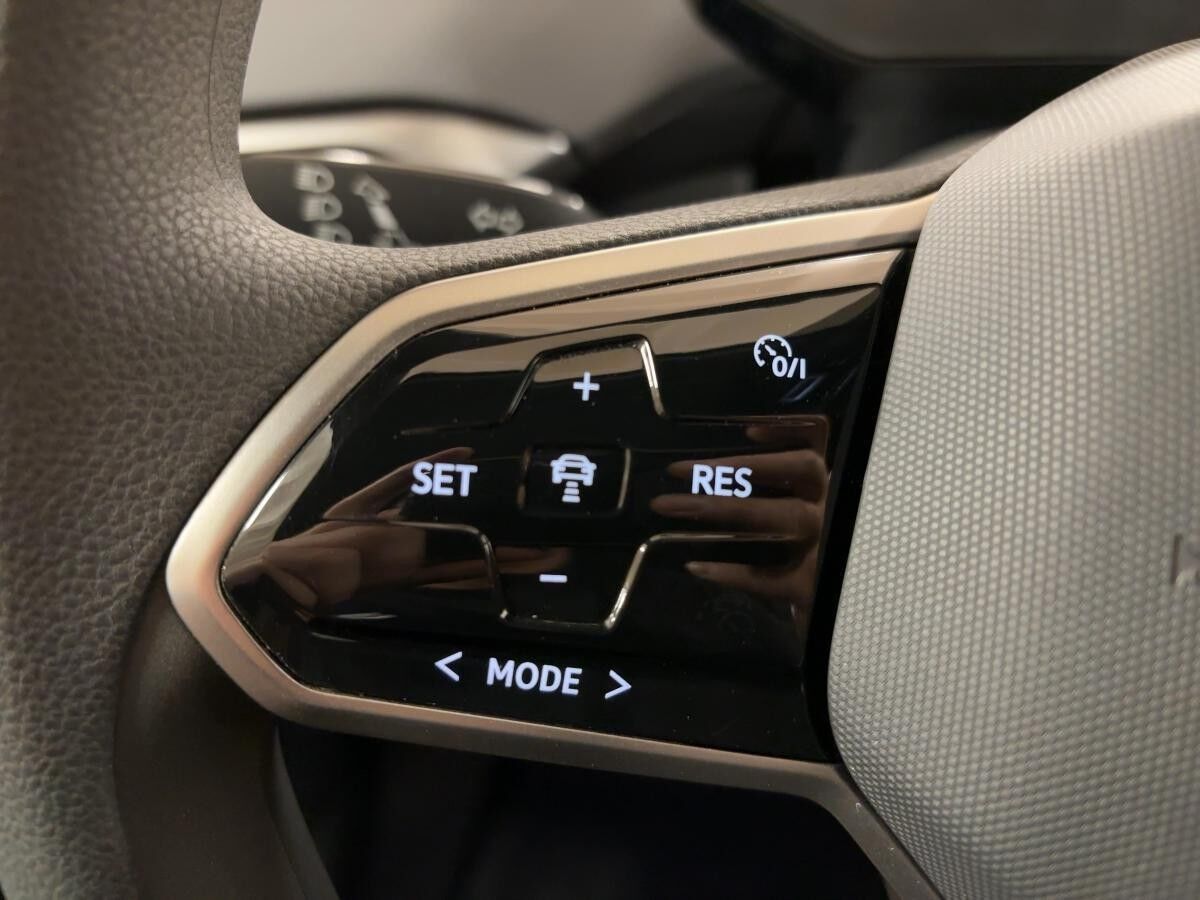 Volkswagen ID.4 KAMERA NAVI ACC 55 kWh