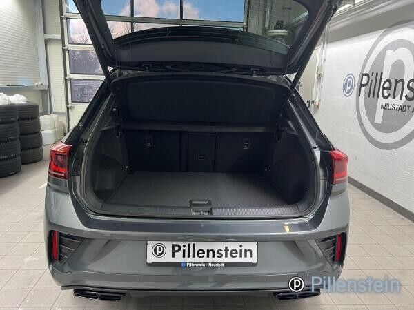 Volkswagen T-Roc TSI DSG R-LINE/BLACK BP+AHK+NAVI+IQ+EASY+18+