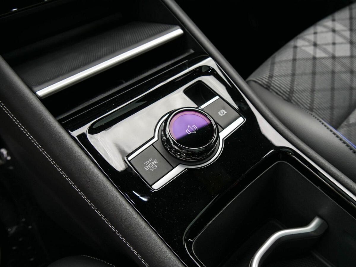 Volkswagen Tiguan R-Line 1,5 l eHybrid Pano,AHK,IQ,IQ-Drive Lagerwagen ! Volkswagen Tiguan R-Line 1,5 l eHybrid Pano,AHK,IQ,IQ-Drive Lagerwagen !