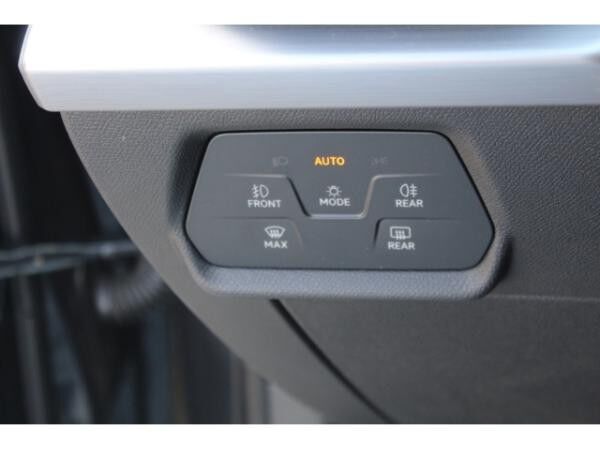 Seat Leon Sportstourer 1.5 TSI DSG FR NAVI LED KAMERA SHZ DAB_GRA 17