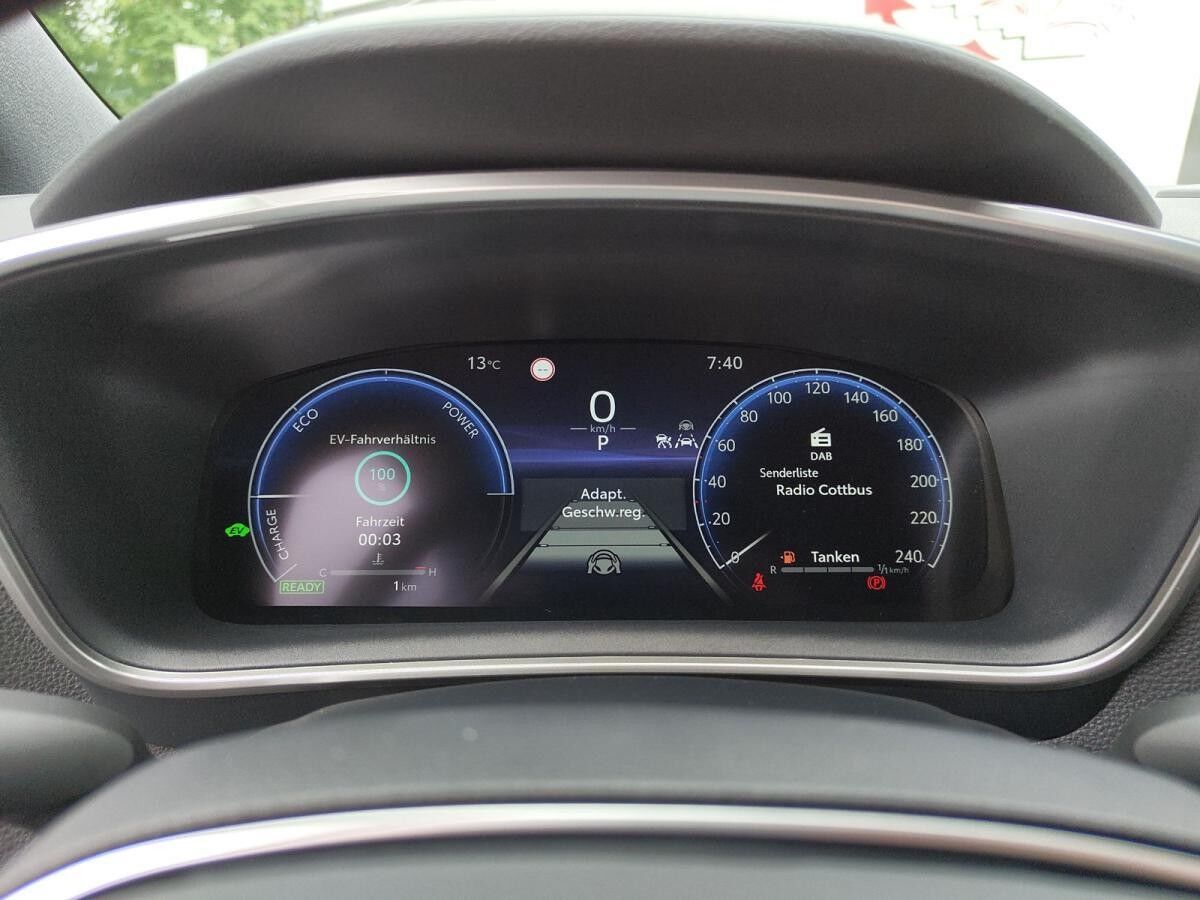 Toyota Corolla Touring Sports 1,8-l-Hybrid Teamplayer