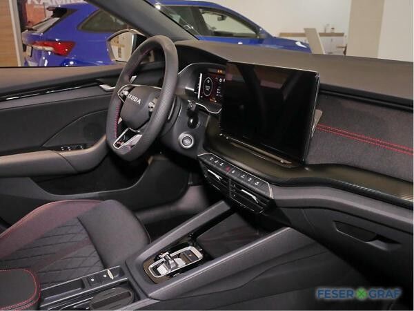 Skoda Octavia Combi RS 2,0 TSI DSG - NAVI,SHZ,ACC