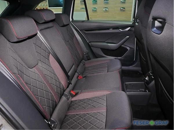 Skoda Octavia Combi RS 2,0 TSI DSG - NAVI,SHZ,ACC