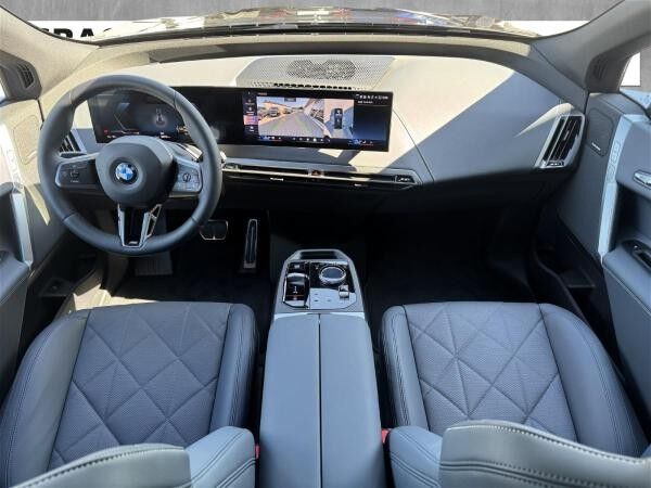 BMW ix xDrive60 +++UPE: *124790?,--+++
