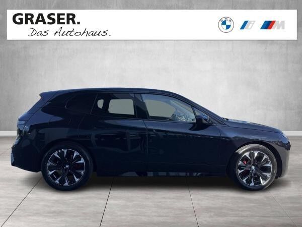 BMW ix xDrive60 +++UPE: *124790?,--+++