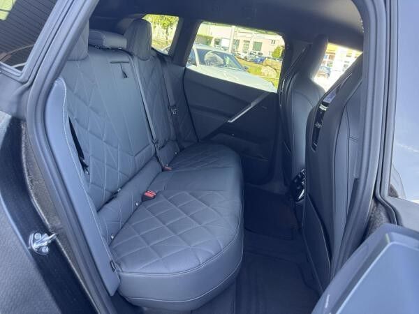 BMW ix xDrive60 +++UPE: *124790?,--+++