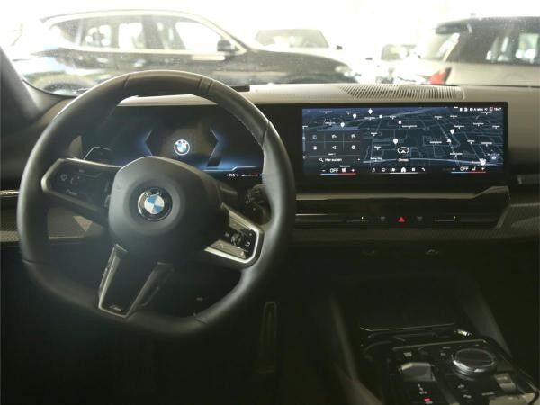 BMW 520 d Tour. "M Sport", DrivAssProf, ParkAssProf, H/K, HuD,  Keyless, uvm.