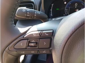 Toyota Yaris 1,5-l-VVT-iE Hybrid Syst. 85kW (116 PS) 5-Türer Teamplayer