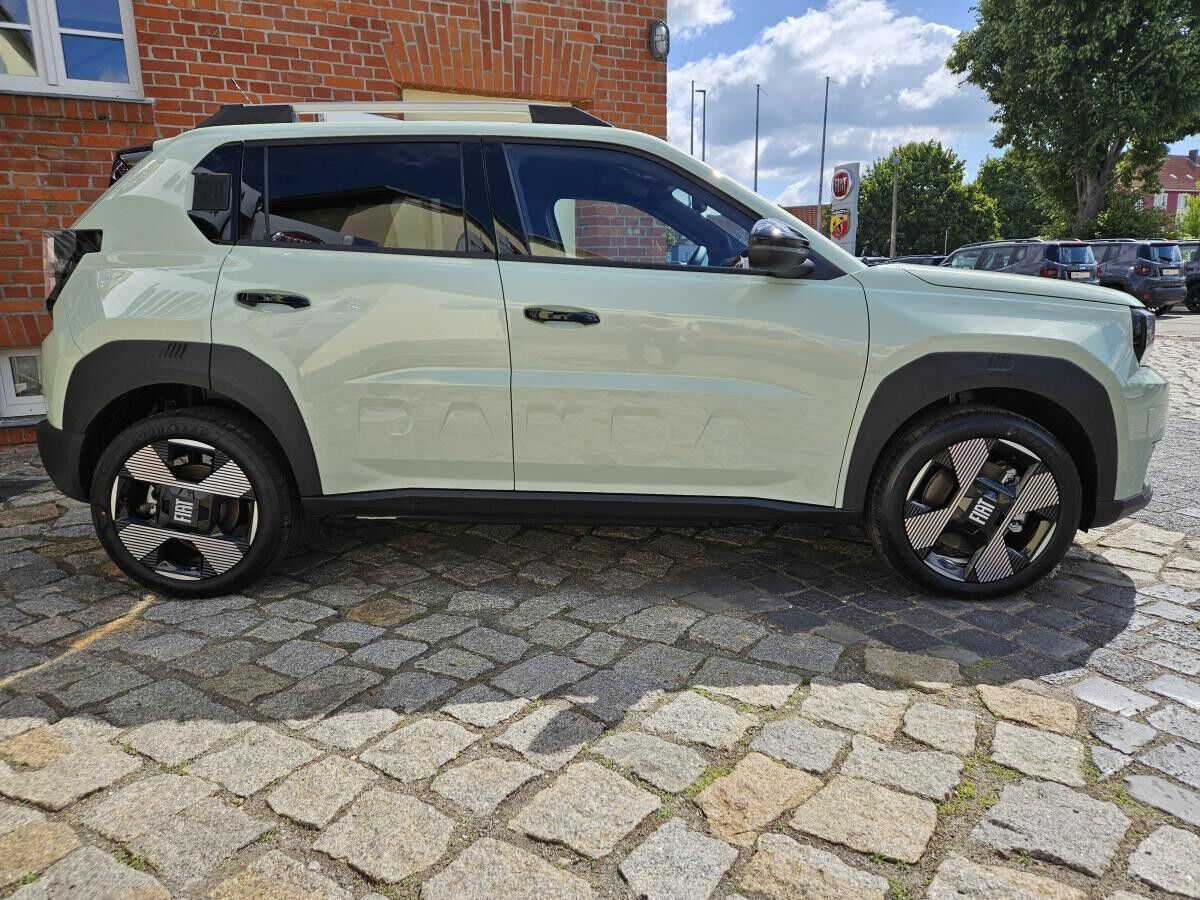 Fiat Grande Panda Elektro La Prima - Navi - LED - in Kürze verfügbar