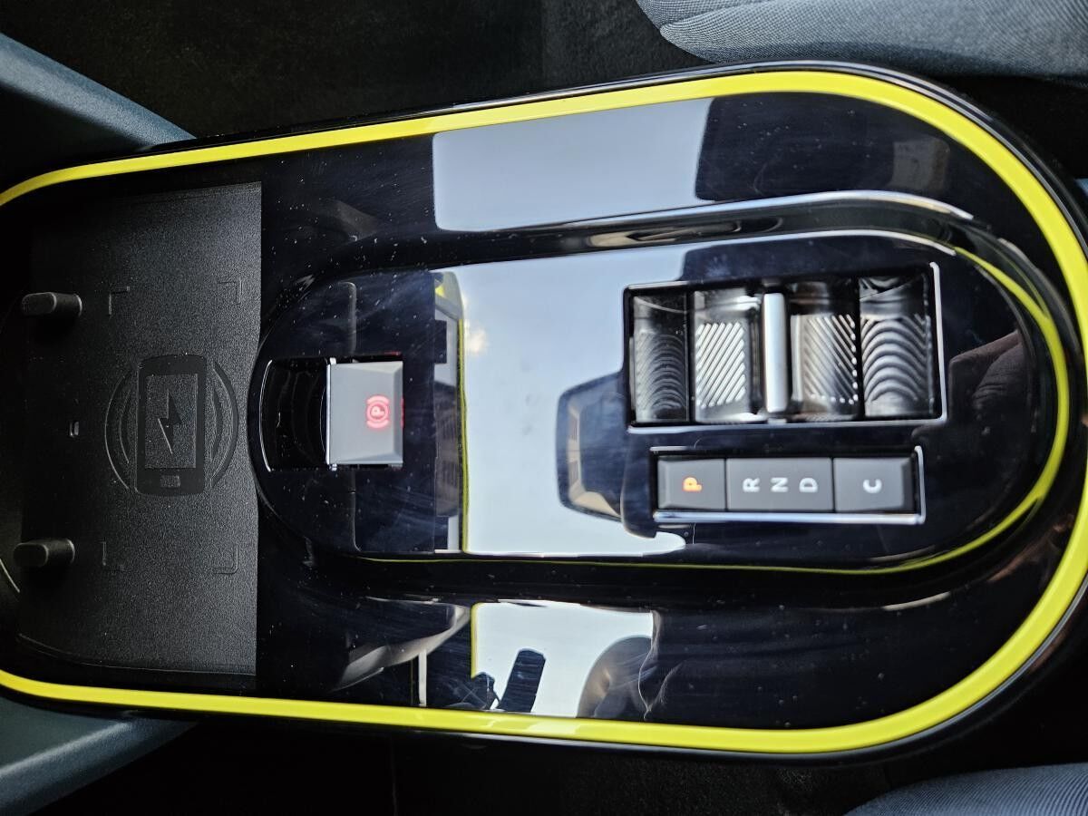 Fiat Grande Panda Elektro La Prima - Navi - LED - in Kürze verfügbar