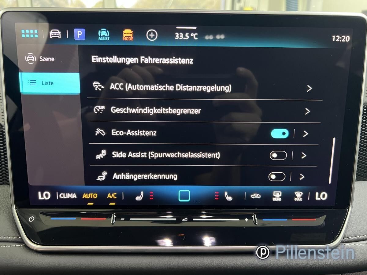 Volkswagen Tiguan TSI DSG GOAL PLUS AHK+NAVI+18ALU+AREA+LED