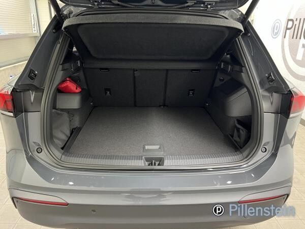 Volkswagen Tiguan TSI DSG GOAL PLUS AHK+NAVI+18ALU+AREA+LED