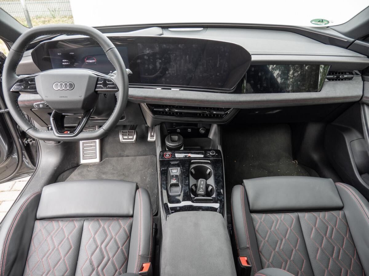 Audi S6 Avant e-tron